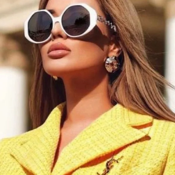 VERSACE FROM THE RUNWAY COLLECTION, WHITE GEOMETRIC FRAMES   WITH GRECA ARMS VERSACE FROM THE RUNWAY COLLECTION, WHITE GEOMETRIC  main image 4